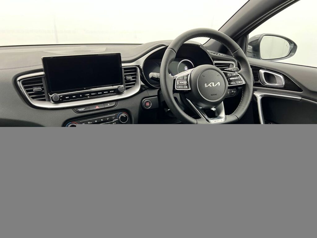 Kia Xceed 1.0T Gdi Isg 113 Gt-line S Dct White #20