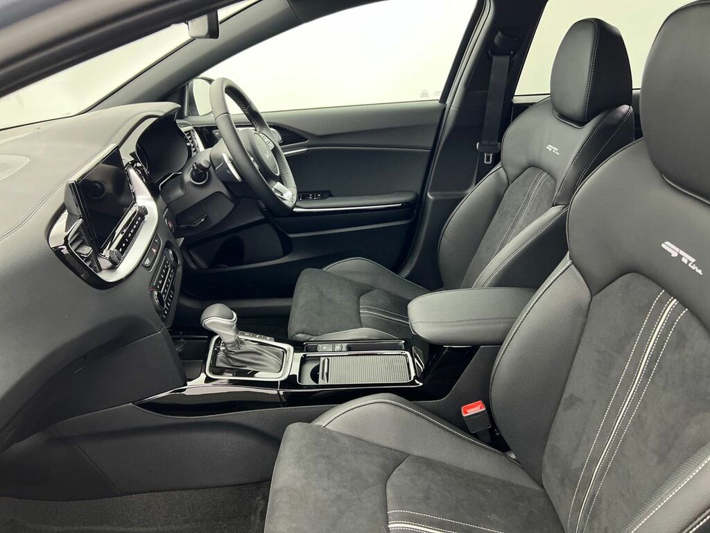 Kia Xceed 1.0T Gdi Isg 113 Gt-line S Dct White #15