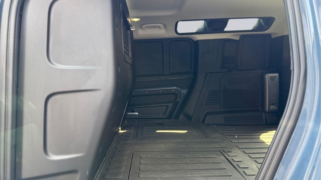 Land Rover Defender 110 3.0 D250 Hard Top Se 3 Seat HG23KPU Blue #4