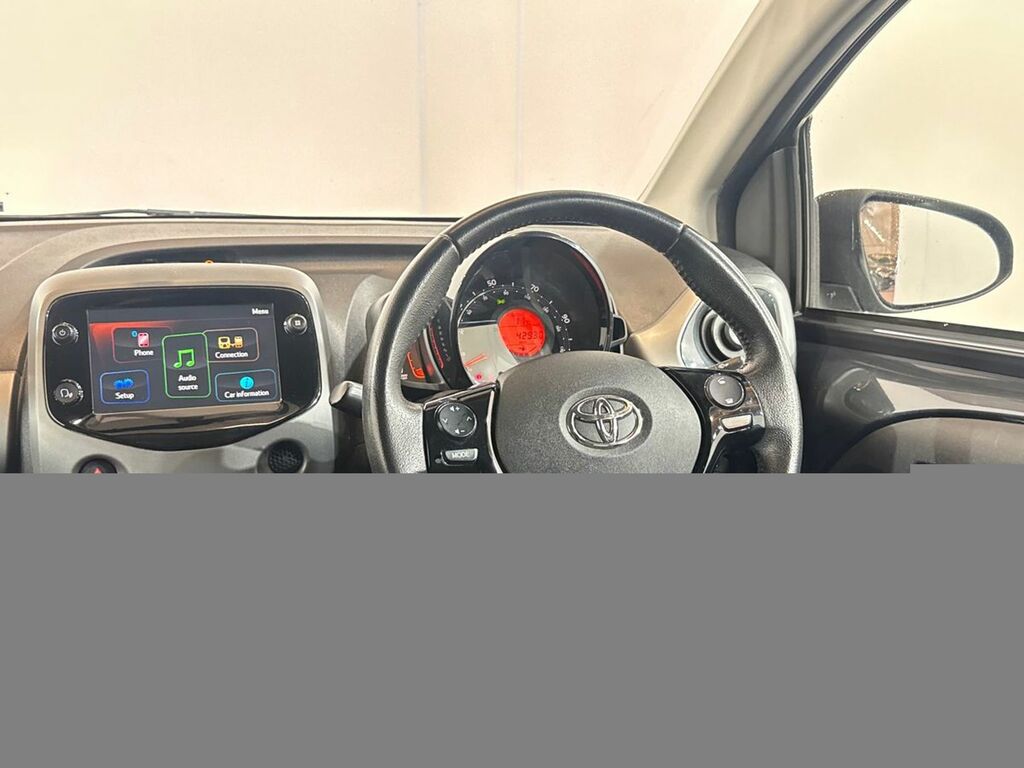 Toyota Aygo  Orange #11