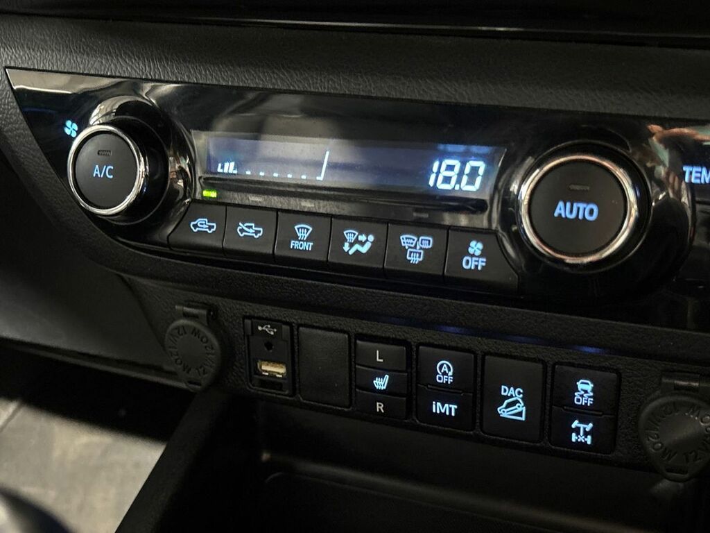 Toyota HILUX 2.4 D-4d Active Extra Pickup Extended Cab Dies White #26