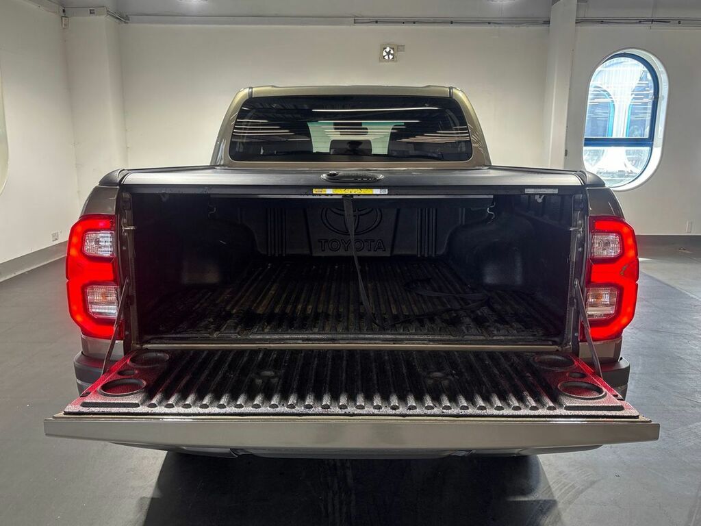 Toyota HILUX 2.4 D-4d Active Extra Pickup Extended Cab Dies White #13