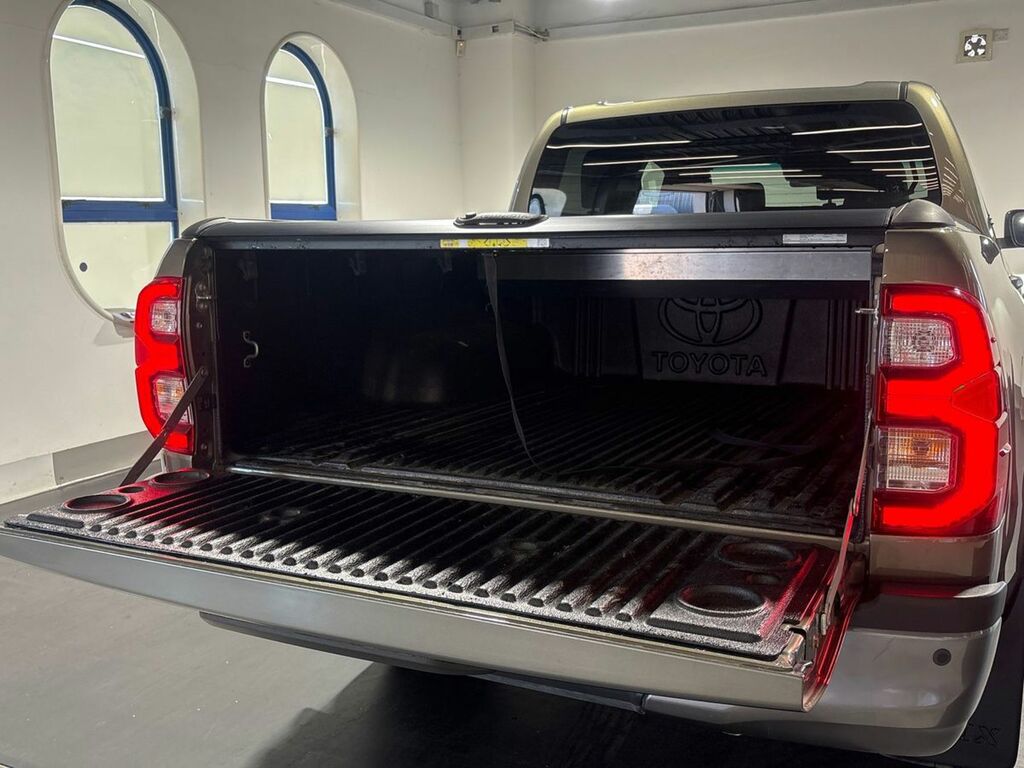 Toyota HILUX 2.4 D-4d Active Extra Pickup Extended Cab Dies White #14