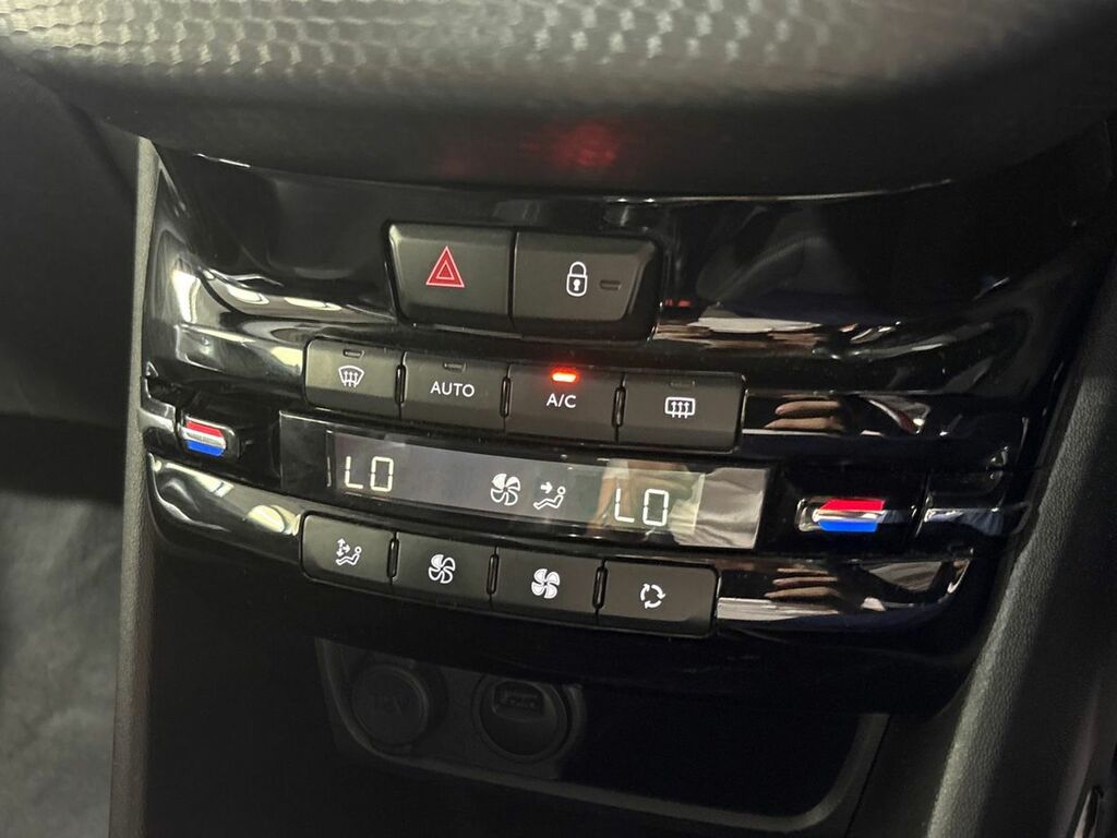 Peugeot 2008 1.2 Puretech Allure Premium Start Stop Grey #14