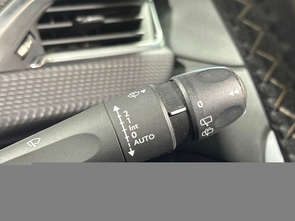 Peugeot 2008 1.2 Puretech Allure Premium Start Stop Grey #15