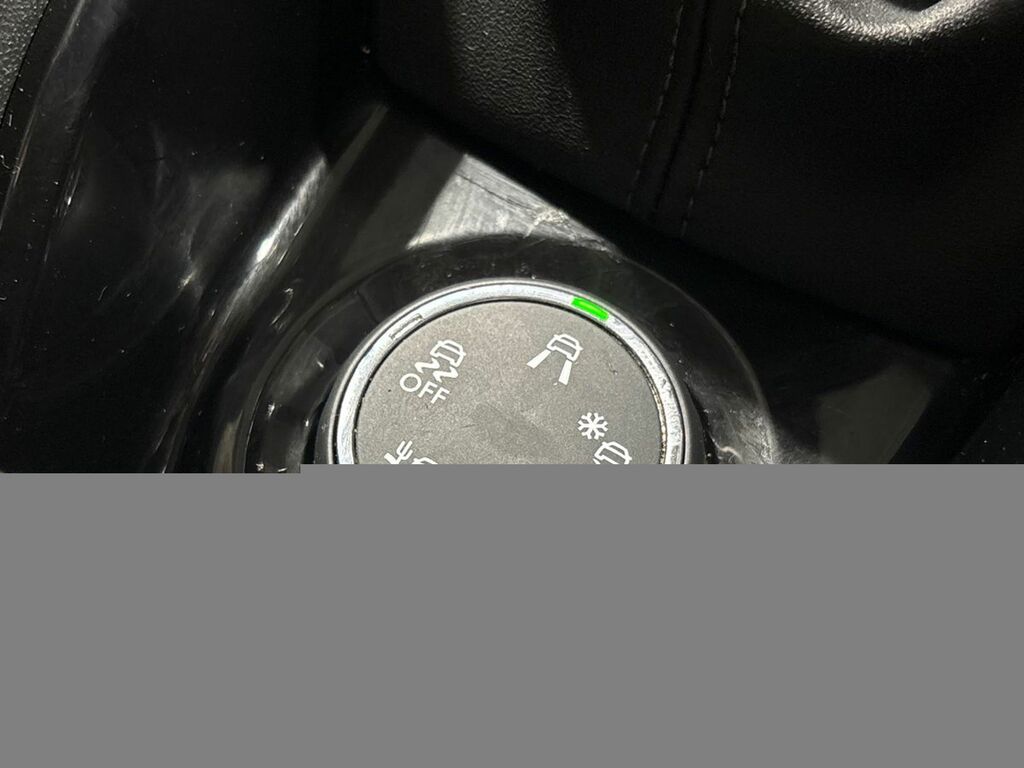Peugeot 2008 1.2 Puretech Allure Premium Start Stop Grey #18