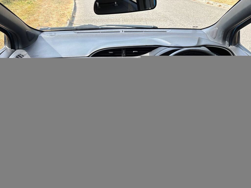 Toyota Yaris 1.5 Vvt-i Blue Bi-tone Blue