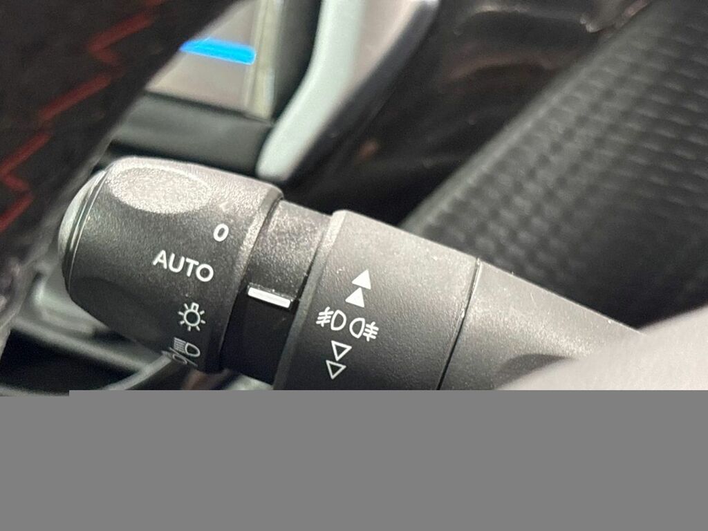 Peugeot 2008 1.2 Puretech 110 Gt Line 6 Speed Red #6