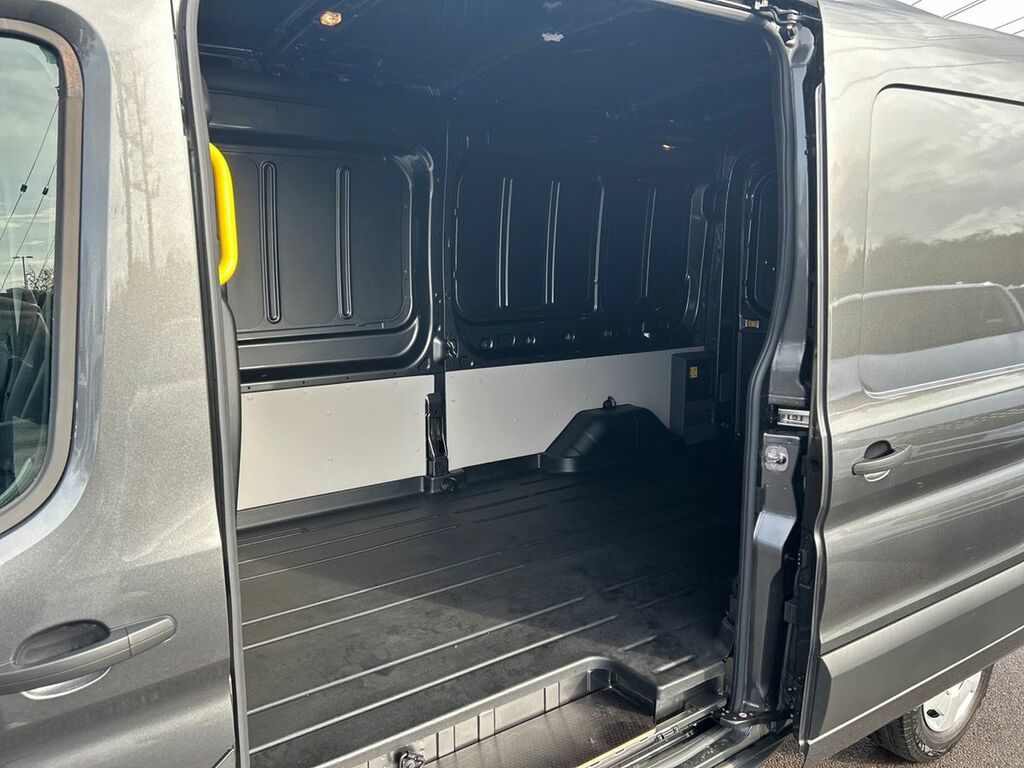 Ford Transit Custom 135Kw 68Kwh H2 Trend Van Dap