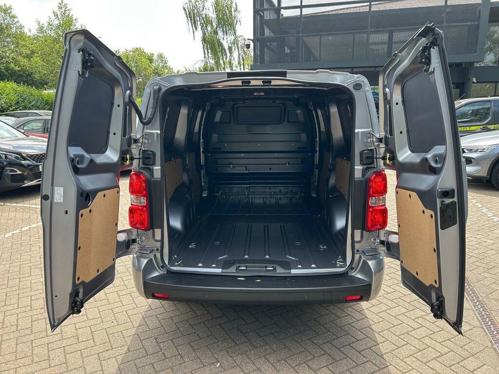 Vauxhall Vivaro XL 1.5 Turbo D 120 Prime H1 Grey #36