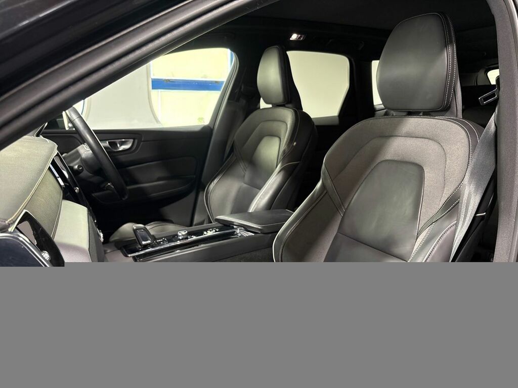 Volvo XC60 2.0 T6 Recharge Phev R Design Awd Silver #7
