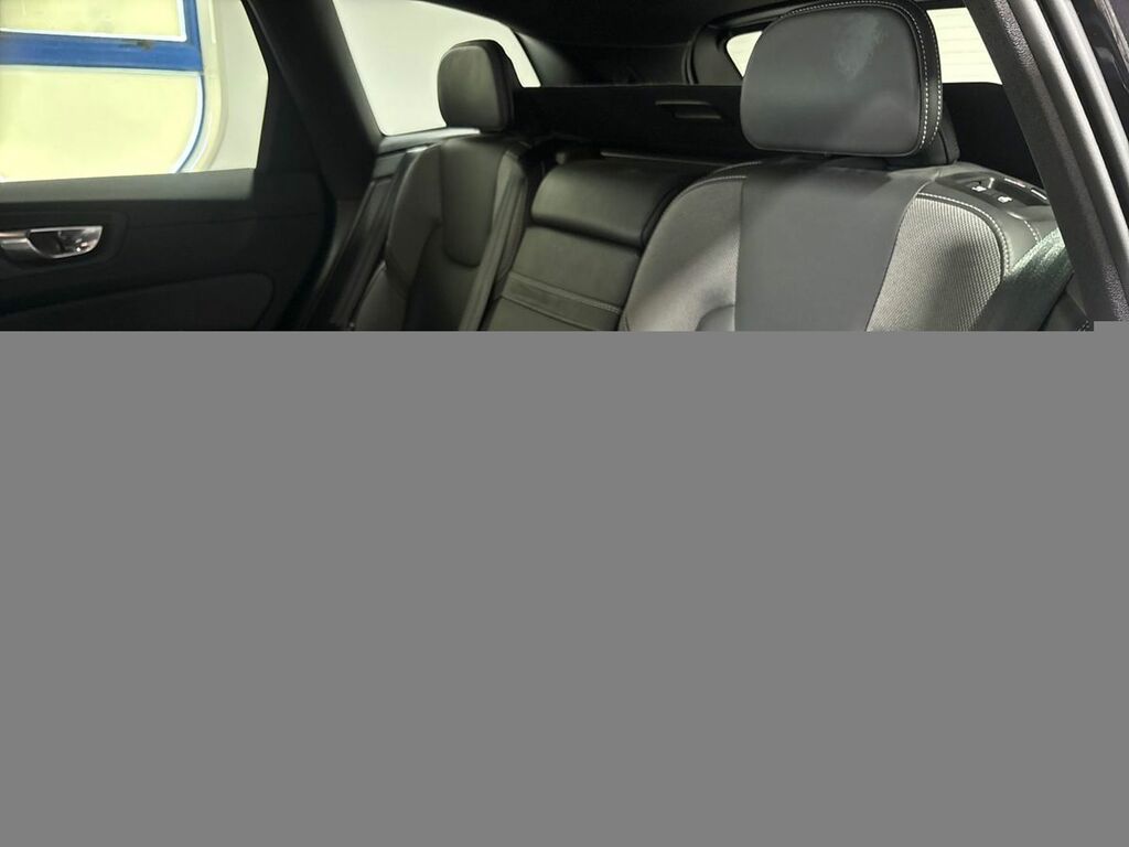 Volvo XC60 2.0 T6 Recharge Phev R Design Awd Silver #8
