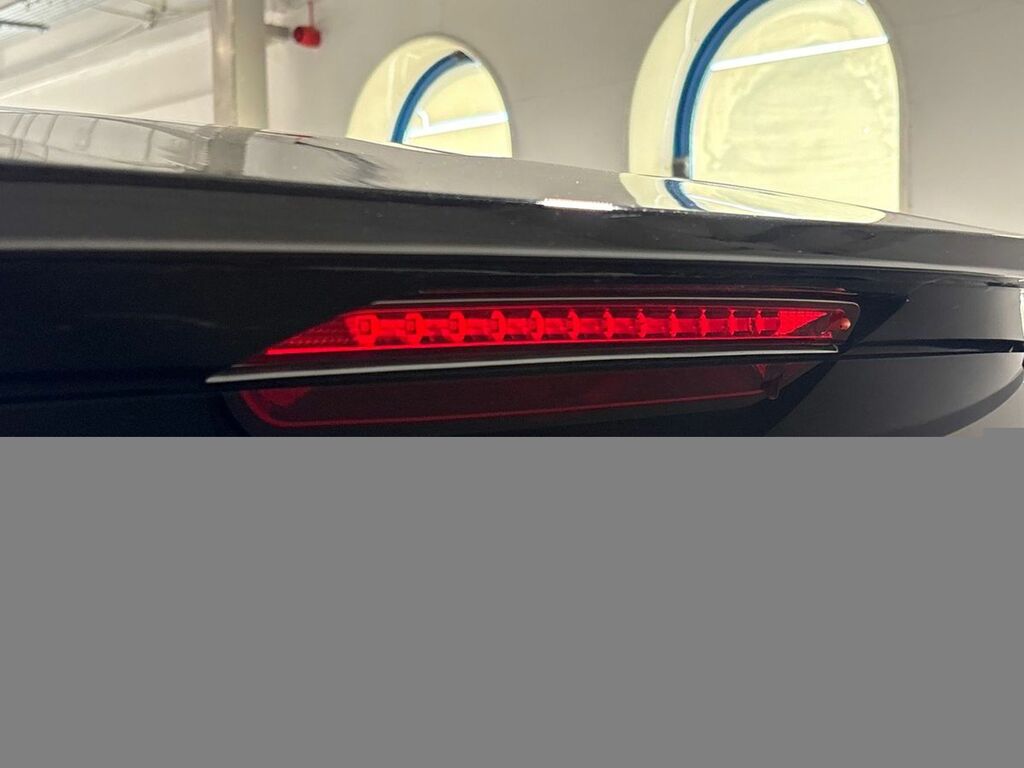Peugeot 5008 1.5 Bluehdi Gt Eat8 Black #2