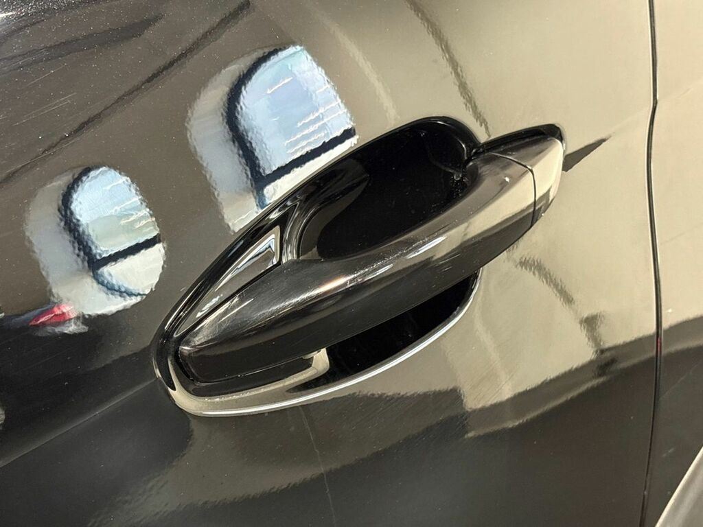 Peugeot 5008 1.5 Bluehdi Gt Eat8 Black #3