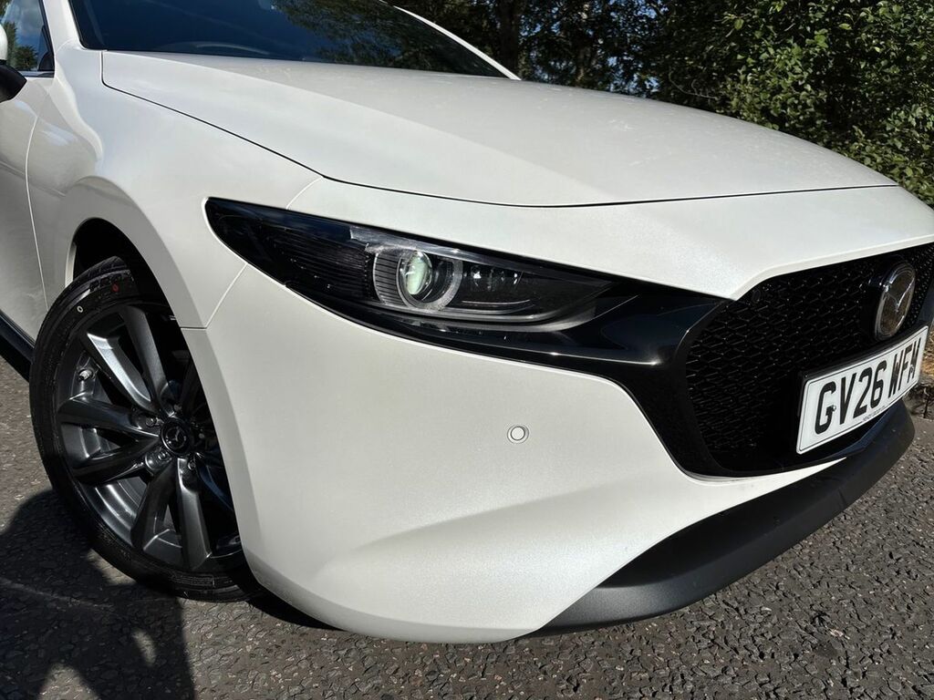 Mazda 3 2.5 E-skyactiv G Mhev 140 Exclusive-line White #3