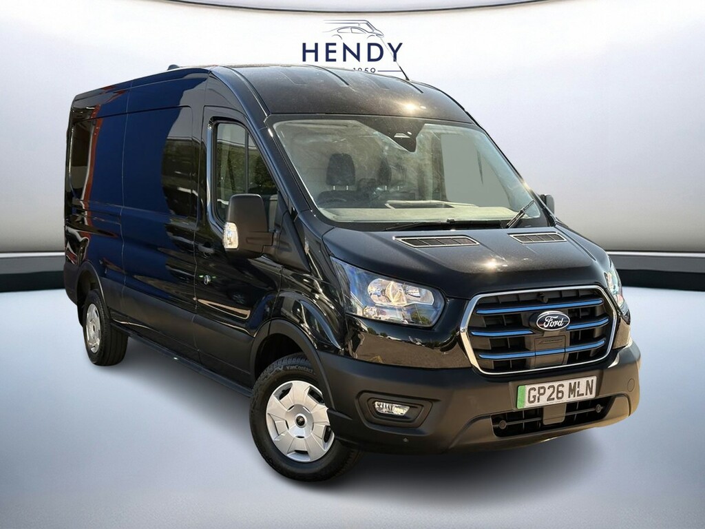 Ford Transit Custom 135Kw 68Kwh H2 Trend Van Dap Black