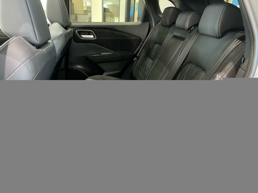Nissan Qashqai 1.5 205 E-power N-connecta With Sat Nav And 3 Black #8