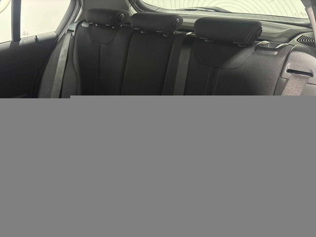 BMW 1 Series 120I Sport 5-Door White #6