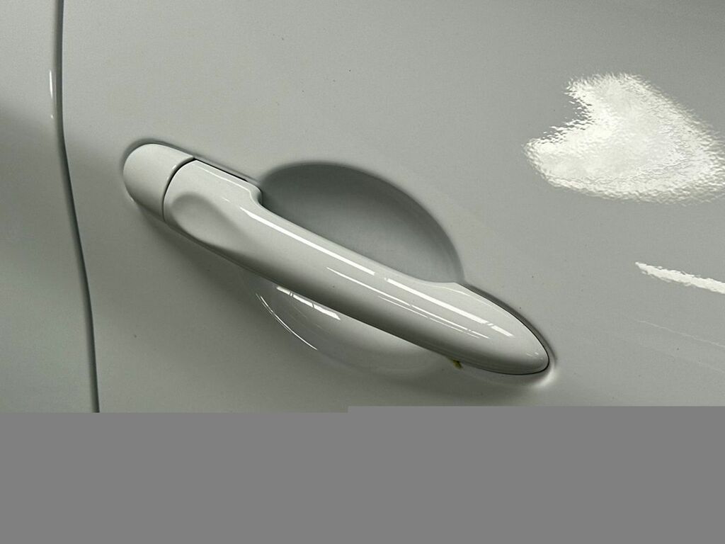 Renault Zoe 100Kw Iconic R135 50Kwh Boost Charge White #3