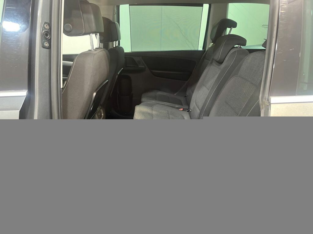 Volkswagen Sharan Volkswagen Sharan Estate 2.0 Tdi Scr 150 Se Black #9