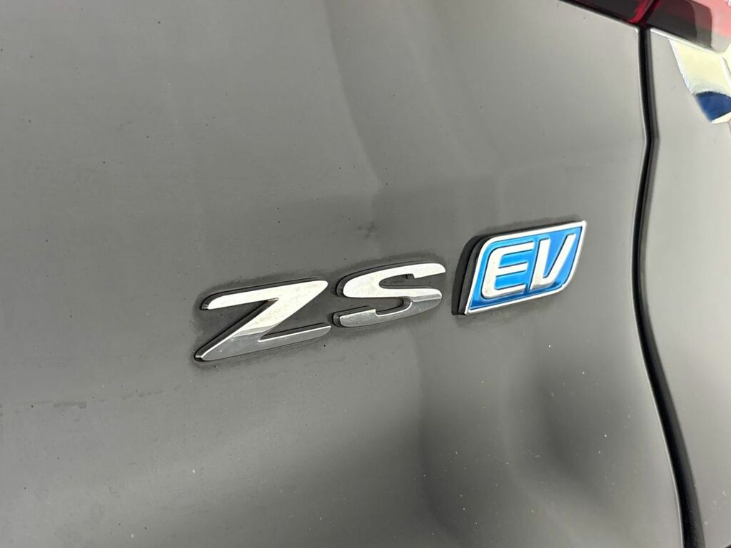 MG ZS 130Kw Trophy Ev 51Kwh Black #3