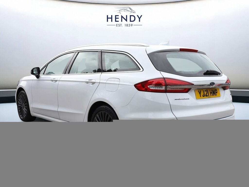 Ford Mondeo 2.0 Hybrid Titanium Edition White