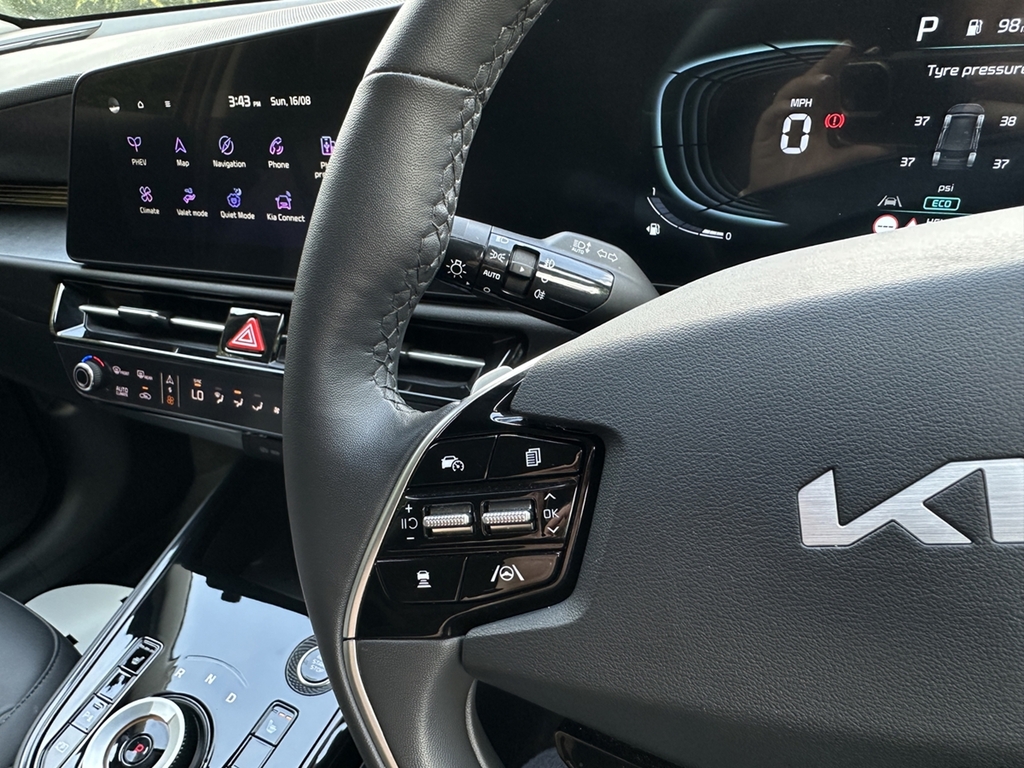 Kia Niro 1.6 Gdi 168 Phev 3 Dct Red #6