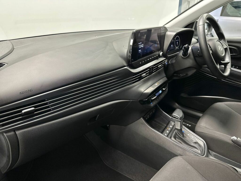 Hyundai Bayon 1.0 T-gdi Premium Suv Euro 6 S Red #25