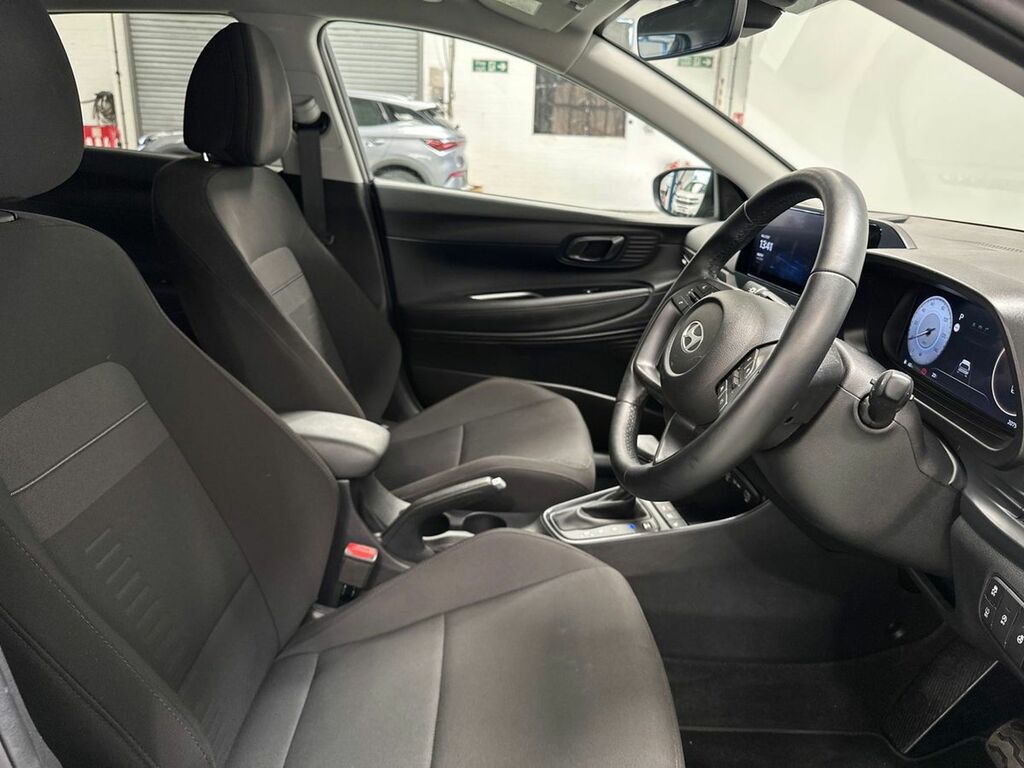 Hyundai Bayon 1.0 T-gdi Premium Suv Euro 6 S Red #22
