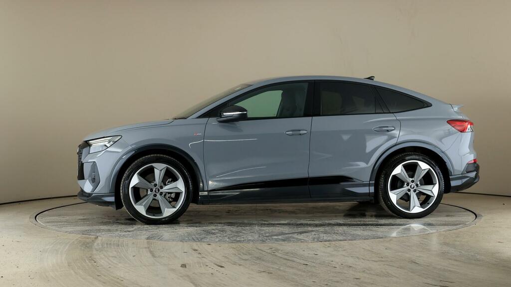 Audi Q4 E Tron 45 Black Edition Sportback 82Kwh #2