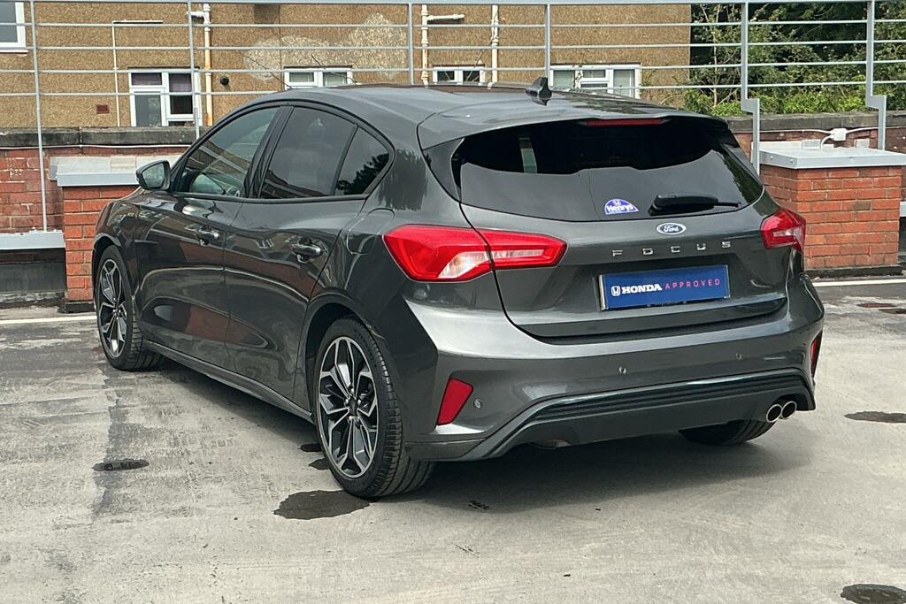 Ford Focus Focus 1.0T Ecoboost St-line X Hatchback Grey #4