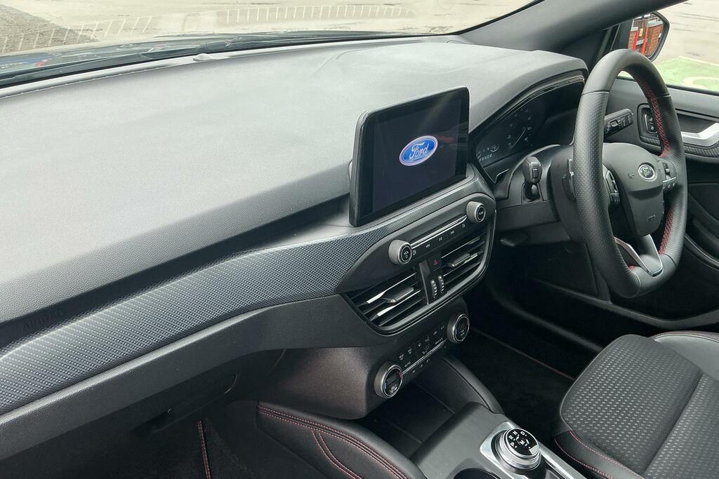 Ford Focus Focus 1.0T Ecoboost St-line X Hatchback Grey #2