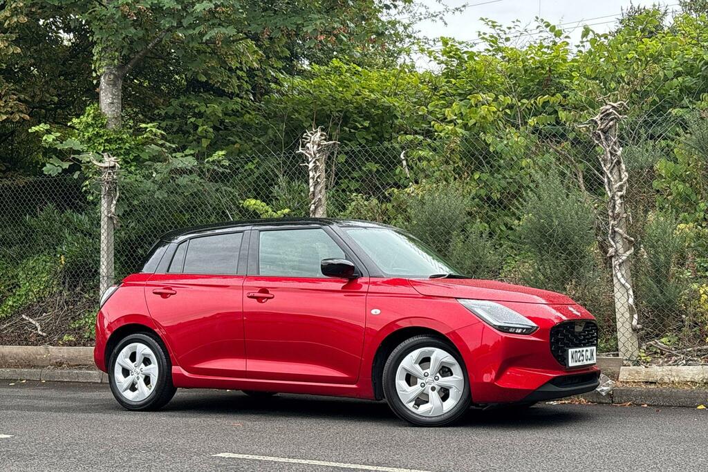 Suzuki Swift Swift 1.2 Mhev Motion Cvt Euro 6 Ss 2525 S Red