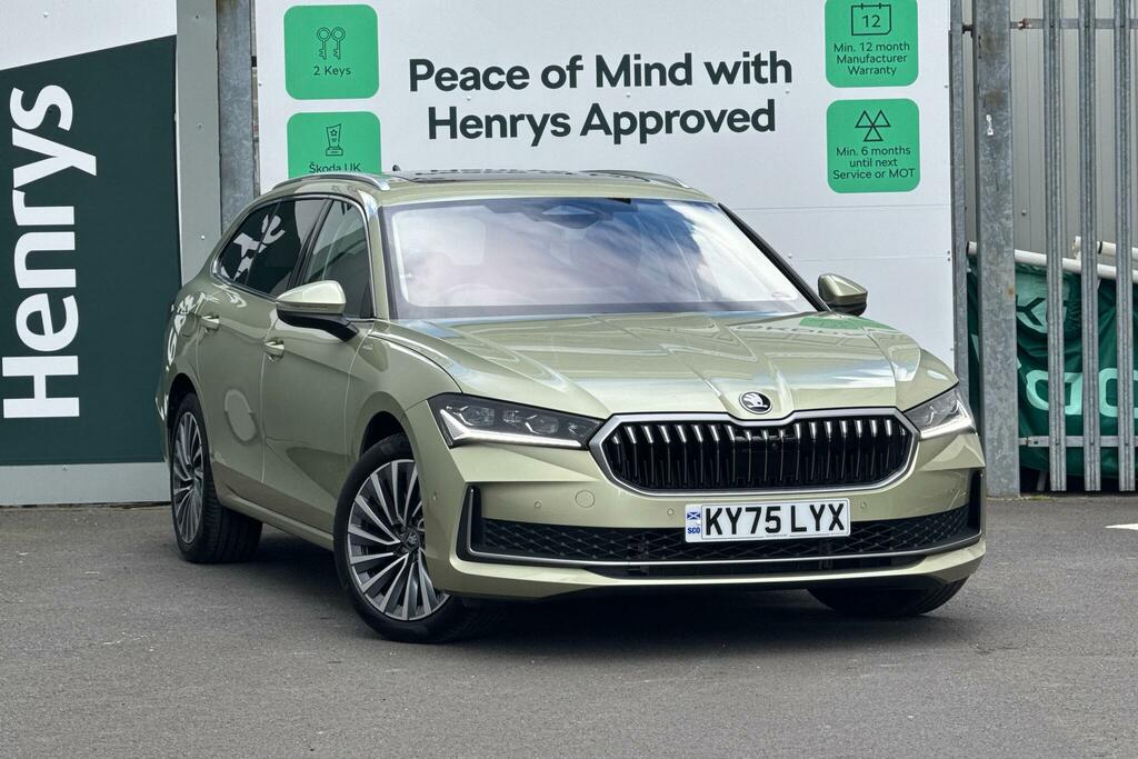 Skoda Superb Superb 1.5 Tsi Iv Laurin Klement Dsg 2575 Yellow