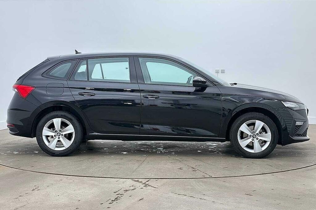 Skoda Scala Scala 1.0 Tsi 116 Se Edition Dsg 2575 Koda Black #4