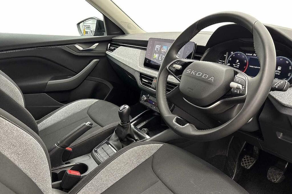 Skoda Kamiq Kamiq 1.0 Tsi Se Edition 2575 Koda Black #6