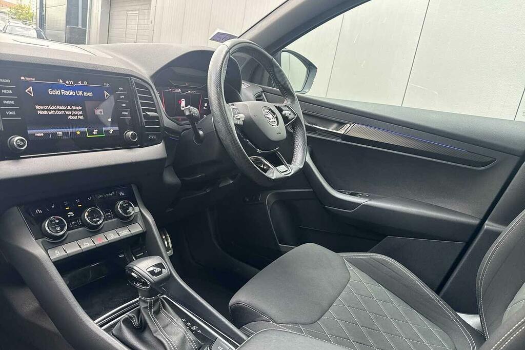 Skoda Karoq Karoq 1.5 Tsi Sport Line Dsg 2070 Koda Grey #2