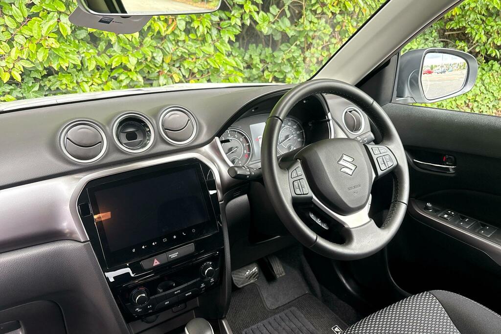 Suzuki Vitara Vitara 1.4 Boosterjet Mhev Motion Euro 6 Ss White #5