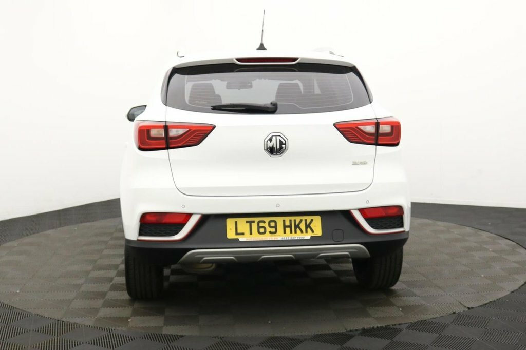 MG ZS 1.5L Limited Edition White #5