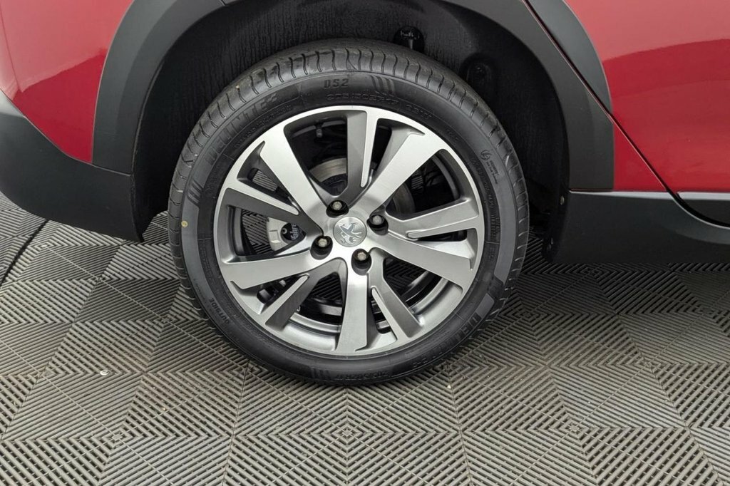 Peugeot 2008 2016 1.2 Puretech Ss Gt Line 110 Bhp Grey #44
