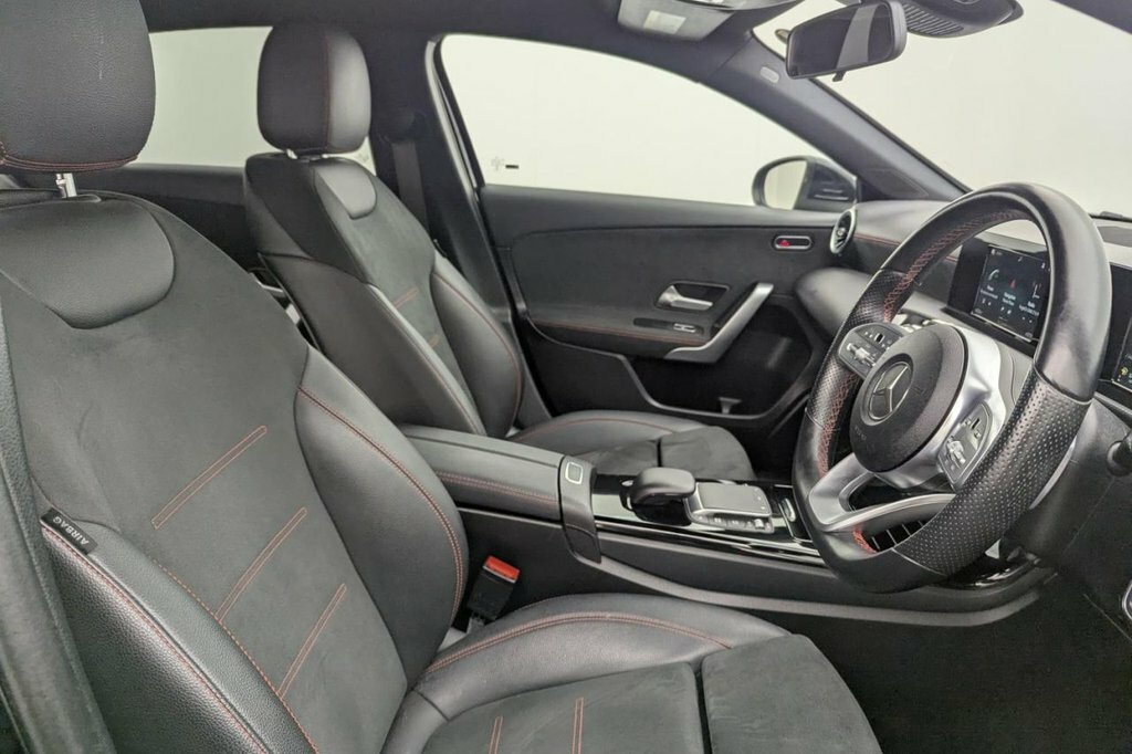 Mercedes-Benz A Class 2L Amg Line Black #3