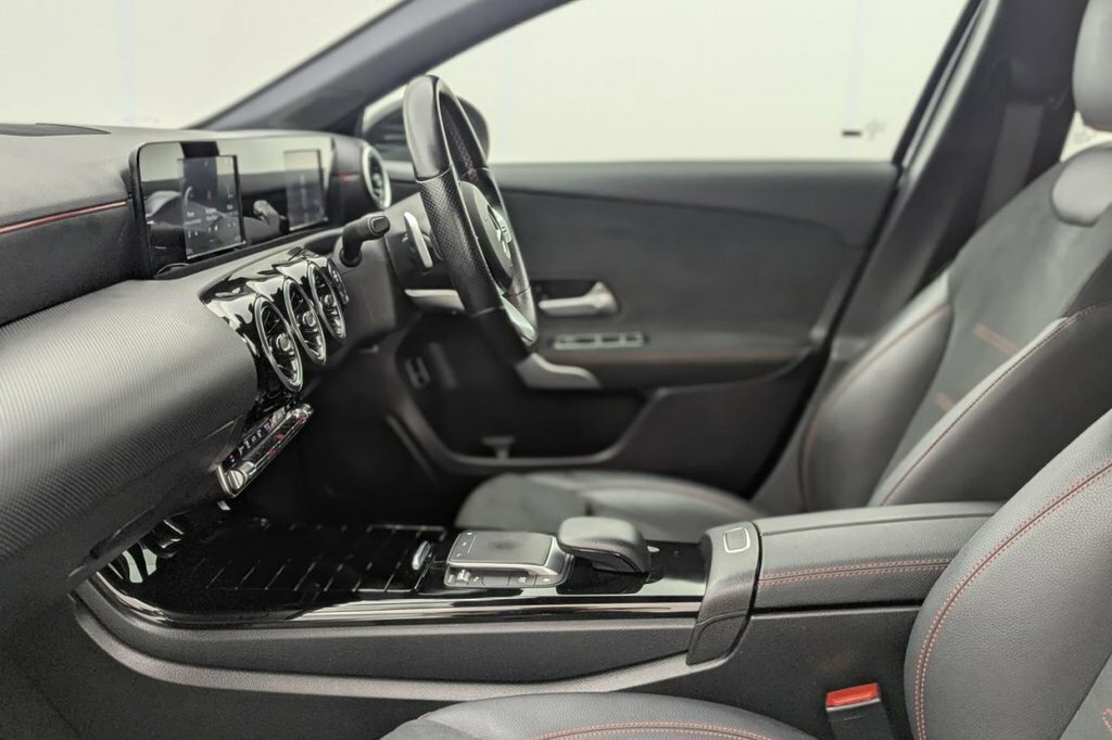 Mercedes-Benz A Class A180 Sport Executive Edition 2021 Blue #22