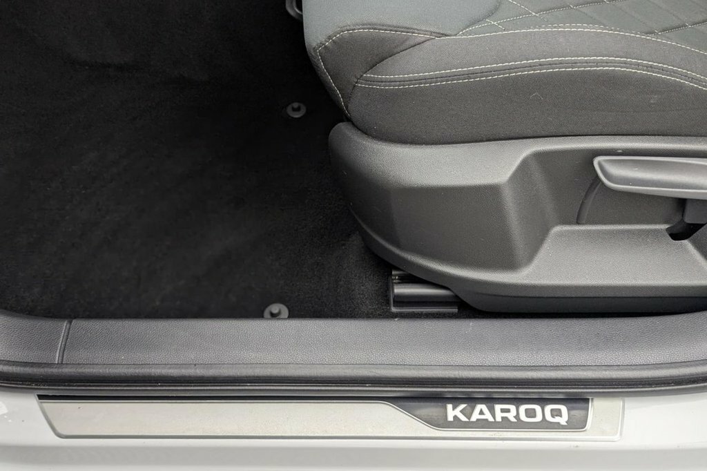 Skoda Karoq 1.5 Tsi Edition Dsg Black #29