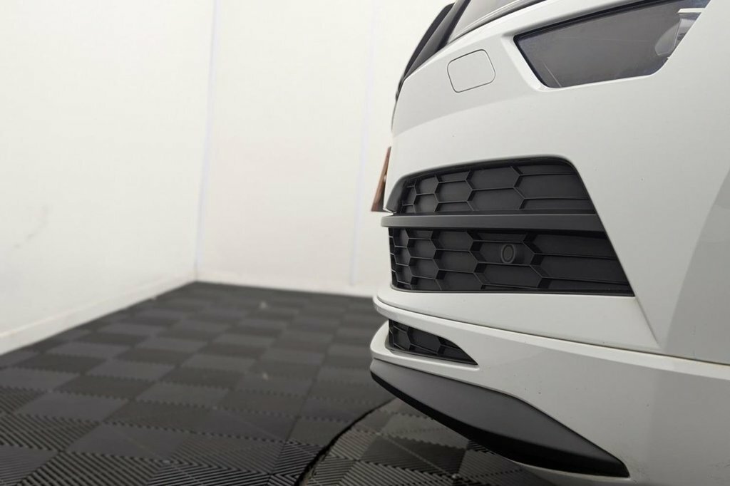 Skoda Karoq 1.5 Tsi Edition Dsg Black #46