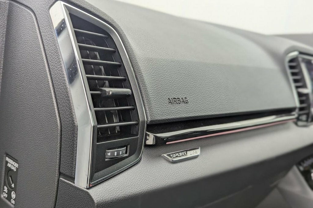 Skoda Karoq 1.5 Tsi Edition Dsg Black #18