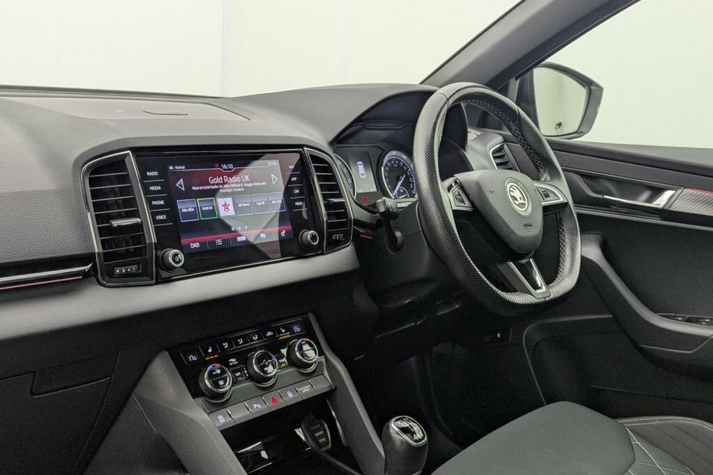 Skoda Karoq 1.5 Tsi Edition Dsg Black #24