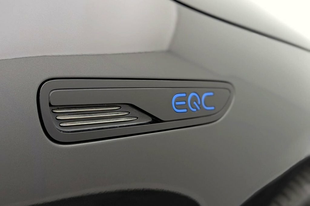 Mercedes-Benz EQC Amg Line Black #46