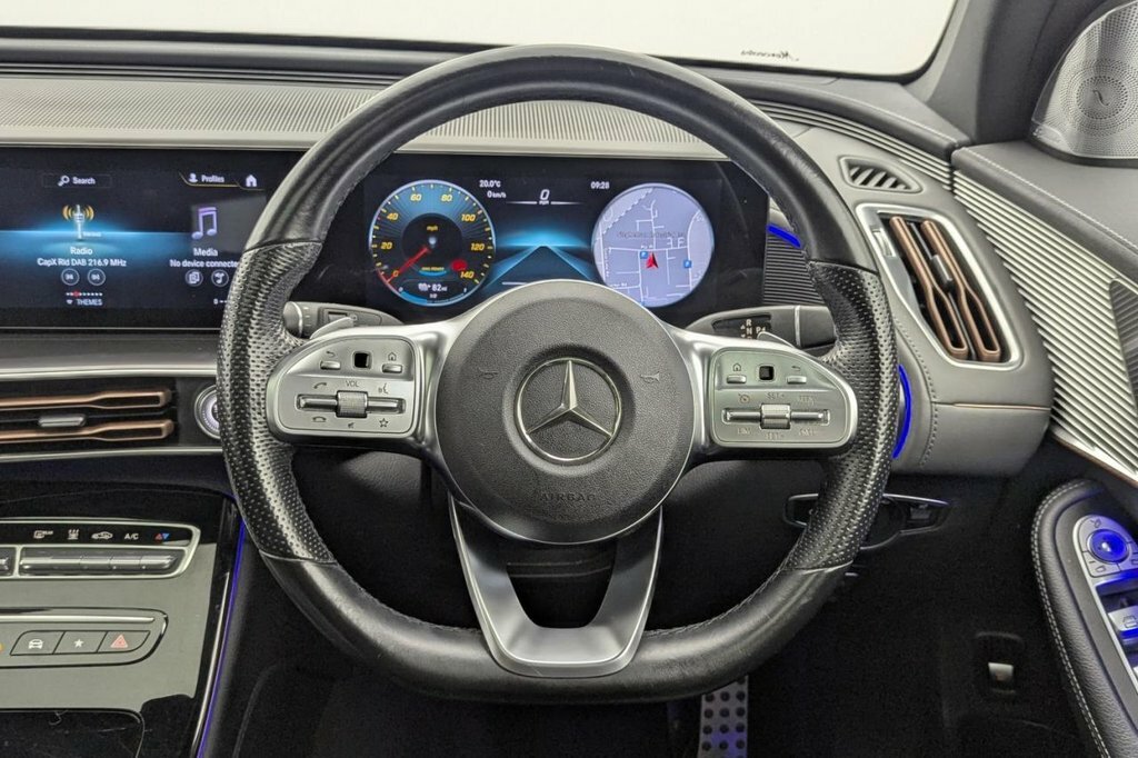 Mercedes-Benz EQC Amg Line Black #30