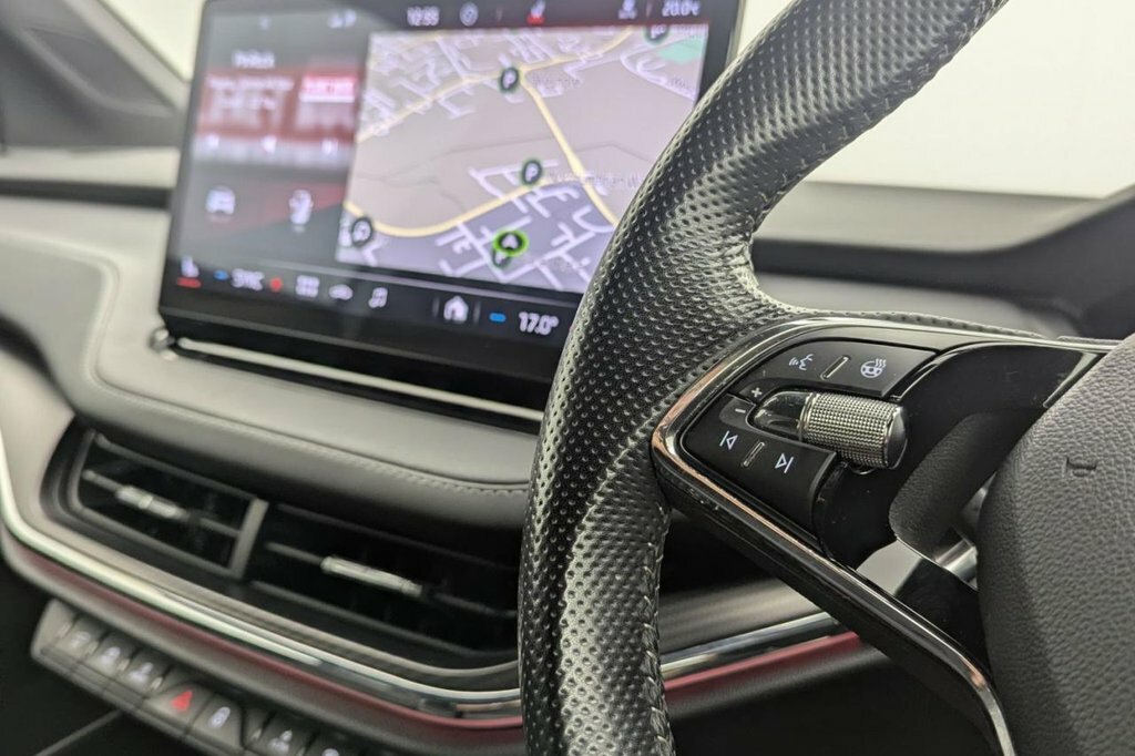Skoda ENYAQ 80 Ecosuite Black #11