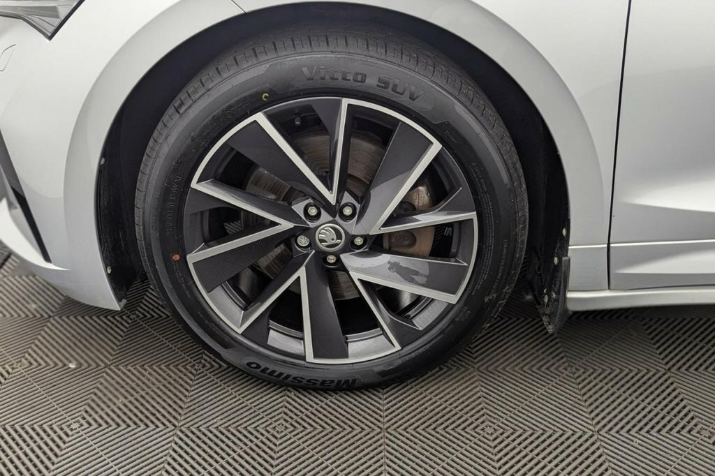 Skoda ENYAQ 80 Ecosuite Black #58